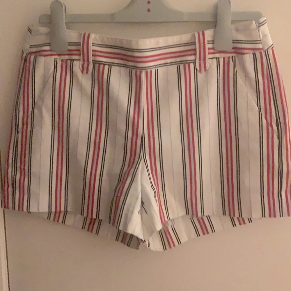 Loft cotton striped shorts red & white size 2
